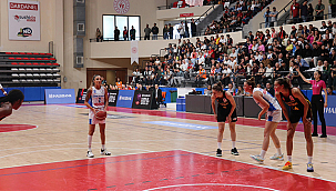 ÇANAKKALE SPORCU GELİŞİM MERKEZİ'NDE İLK MAÇ HEYECANI