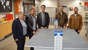 ÇOMÜ REKTÖRÜ PROF. DR. R. CÜNEYT ERENOĞLU'NDAN ALMANYA'DA ZİYARETLER