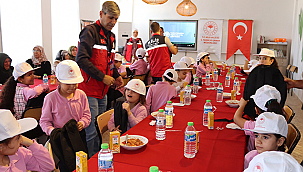 DÜNYA GIDA GÜNÜ'NDE ÖĞRENCİLERE İSRAF FARKINDALIĞI EĞİTİMİ