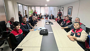 İL MÜDÜRÜ ERGÜN DEMİRHAN ECEABAT İLÇESİNİ ZİYARET ETTİ