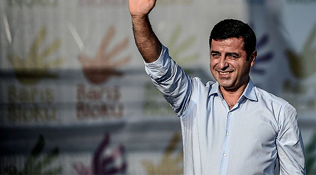 KULİSLER YANGIN YERİ: SELAAHATTİN DEMİRTAŞ'IN AİHM KARARI ÖNCESİ TAHLİYE BEKLEYİŞİ SÜRÜYOR