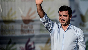 KULİSLER YANGIN YERİ: SELAAHATTİN DEMİRTAŞ'IN AİHM KARARI ÖNCESİ TAHLİYE BEKLEYİŞİ SÜRÜYOR