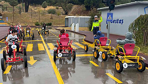 TRAFİK JANDARMASINDAN ÖĞRENCİLERE EĞİTİM ETKİNLİĞİ