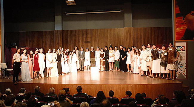 "TROYA GEÇİLMEZ" KEPEZ'DE SAHNELENDİ