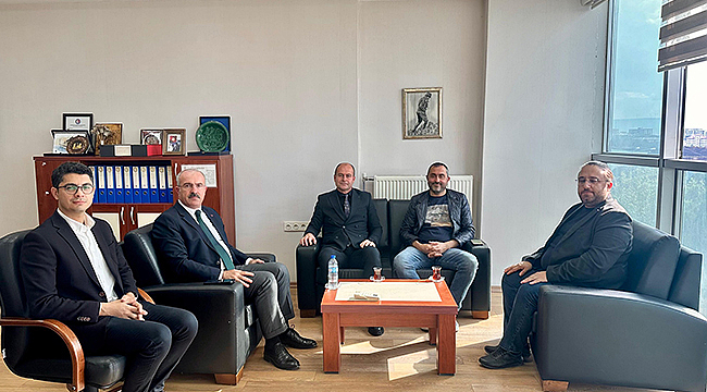 VALİ TORAMAN'DAN ÇOMÜ SİYASAL BİLGİLER FAKÜLTESİ DEKANI'NA ZİYARET