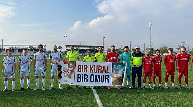 BİGA JANDARMASINDAN "BİR KURAL BİR ÖMÜR" FARKINDALIK ETKİNLİĞİ 