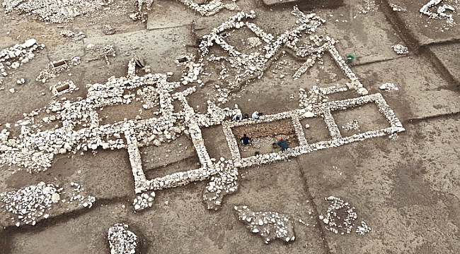 ÇOMÜ ARAŞTIRMACILARI 5 BİN YIL ÖNCESİNE AİT DEPREM İZLERİNİ ORTAYA ÇIKARDI