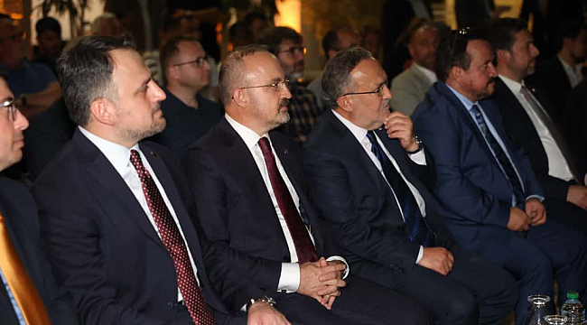 TURAN: TÜRK DEMOKRASİSİ ÖKSÜZ BÜYÜMÜŞTÜR