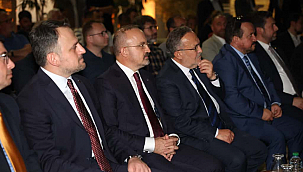 TURAN: TÜRK DEMOKRASİSİ ÖKSÜZ BÜYÜMÜŞTÜR