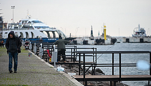 YAT LİMANI'NDAKİ SEYİR TERASLARI YENİLENDİ