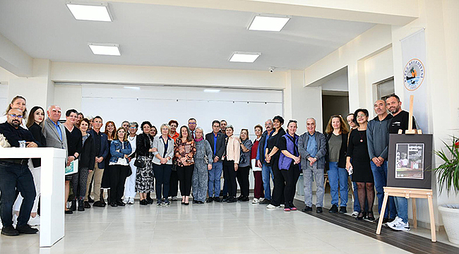 "ZAMANIN İZİNDE KEPEZ" SERGİSİ SANATSEVERLERLE BULUŞTU