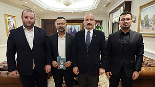 BÜLENT TURAN, HAK-İŞ VE HİZMET-İŞ YÖNETİCİLERİNİ KABUL ETTİ