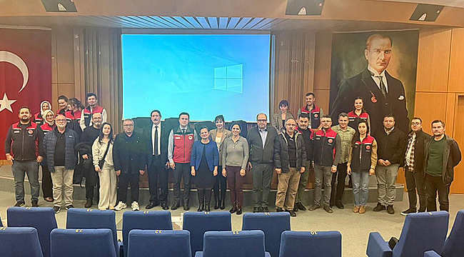 ÇANAKKALE'DE DÖNERCİLERE YÖNELİK HİJYEN EĞİTİMİ DÜZENLENDİ