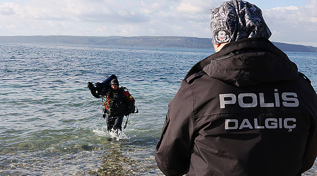 ÇANAKKALE DENİZ POLİSİ EĞİTİM MERKEZİ'NE VALİ TORAMAN'DAN ZİYARET