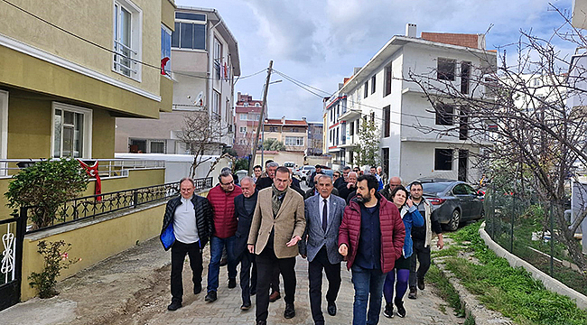 İYİ PARTİ KEPEZ'DE VATANDAŞLA BULUŞTU