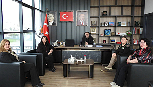 KADIN EMEĞİ DERNEĞİNDEN AK PARTİ İL BAŞKANLIĞINA ZİYARET