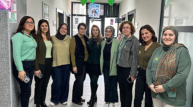 SERVİKS KANSERİNDE ERKEN TANIYA DİKKAT ÇEKİLDİ
