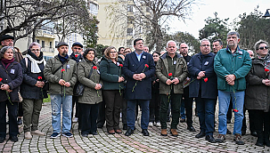 UĞUR MUMCU KARANFİLLER İLE ANILDI