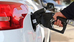 BENZİNE 1,11 LİRA ZAM BEKLENİYOR