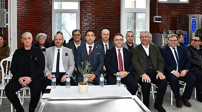 ÇANAKKALE'NİN GASTRONOMİ MİRASI AKADEMİK GÜVENCE ALTINA ALINIYOR