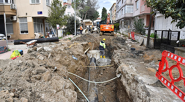 CEVATPAŞA MAHALLESİ'NDE ALTYAPI ÇALIŞMALARI ARALIKSIZ DEVAM EDİYOR