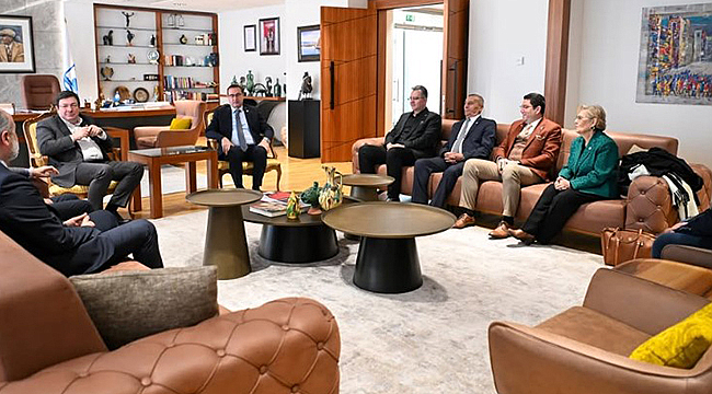 İYİ PARTİ HEYETİNDEN ÇANAKKALE BELEDİYESİ'NE ZİYARET