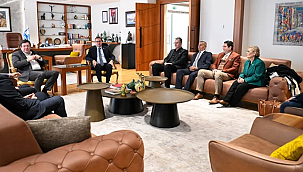 İYİ PARTİ HEYETİNDEN ÇANAKKALE BELEDİYESİ'NE ZİYARET