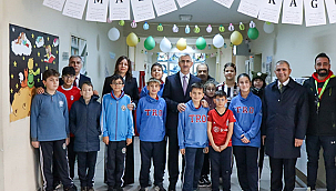 MİLLÎ EĞİTİM BAKAN YARDIMCISI NAZİF YILMAZ'DAN ÇANAKKALE'DE OKUL ZİYARETLERİ