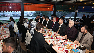 MÜSİAD ÇANAKKALE'DEN ÇOMÜ ÖĞRENCİLERİNE RAMAZAN İFTARI
