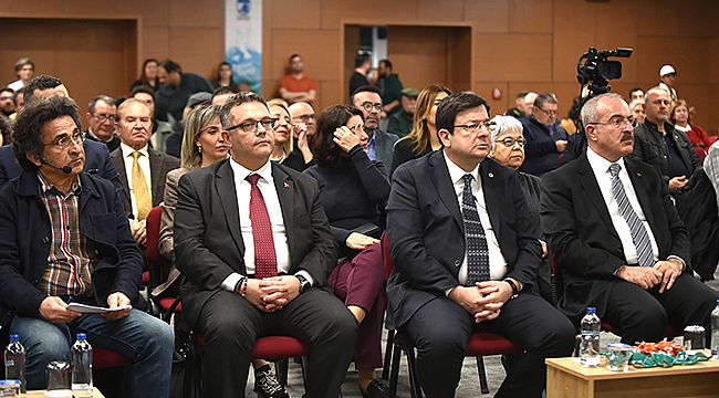 "SEYYAHLARIN İZİNDEN ÇANAKKALE" KİTABININ TANITIMI VE SERGİ AÇILIŞI GERÇEKLEŞTİRİLDİ