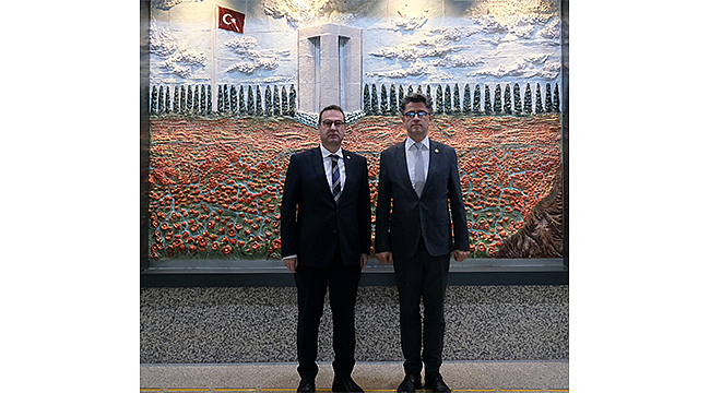 TBMM KATİP ÜYESİ RIDVAN UZ'DAN REKTÖR ERENOĞLU'NA ZİYARET