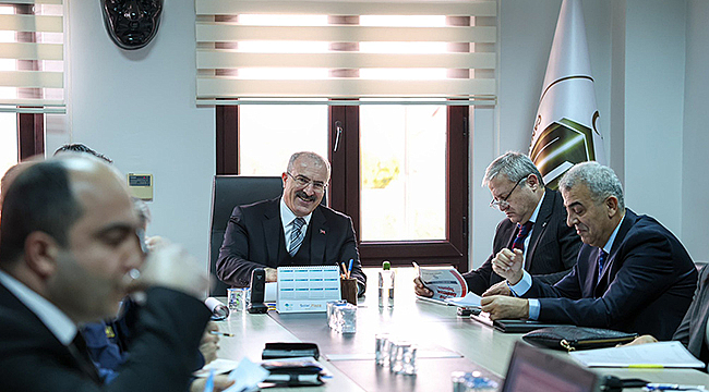 ÜNİVERSİTE GÜVENLİĞİ MASAYA YATIRILDI