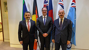 VALİ TORAMAN'DAN AVUSTRALYA GAZİ İŞLERİ BAKANI KEOGH'A ZİYARET