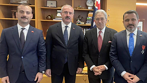 VALİ TORAMAN’DAN YENİ ZELANDA’DA DİPLOMATİK TEMASLAR