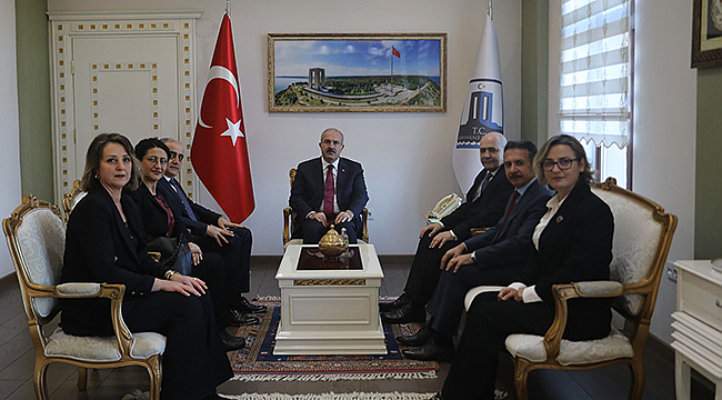 VERGİ HAFTASI KAPSAMINDA VALİ TORAMAN'A ZİYARET