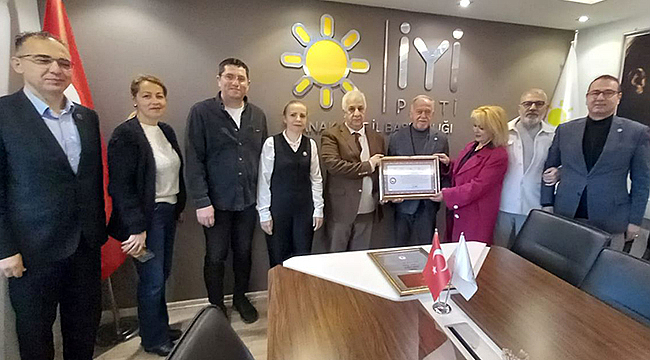 AŞAV'DAN İYİ PARTİ ÇANAKKALE'YE ANLAMLI ZİYARET