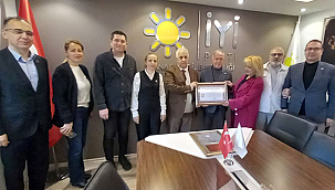 AŞAV'DAN İYİ PARTİ ÇANAKKALE'YE ANLAMLI ZİYARET