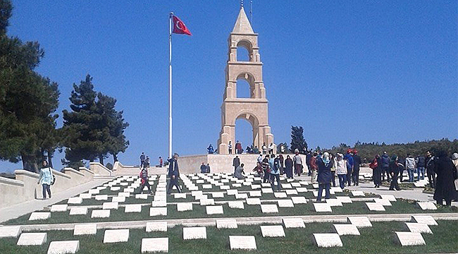 BAKANLIKTAN RAMAZAN BAYRAMI ÖNCESİ 81 İLDEKİ ŞEHİTLİKLERE BAKIM ÇALIŞMASI