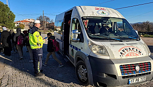 ÇANAKKALE'DE OKUL SERVİSLERİNE JANDARMA DENETİMİ