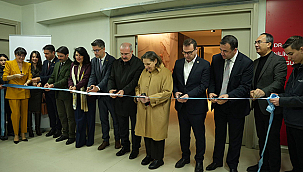 ÇOMÜ'DE DR. İBRAHİM BODUR YENİLİKÇİ YÜZEY TASARIMI VE UYGULAMA ATÖLYESİ AÇILDI