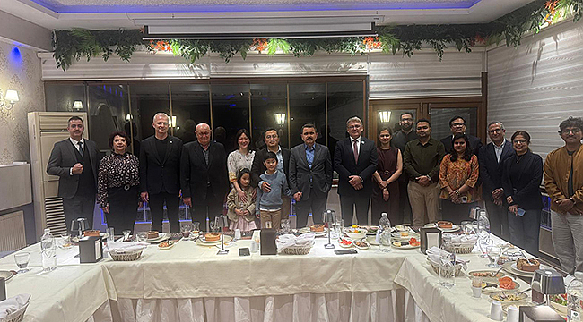 ÇTSO, HİNDİSTAN İSTANBUL BAŞKONSOLOSUNUN DÜZENLEDİĞİ TOPLANTIYA KATILDI