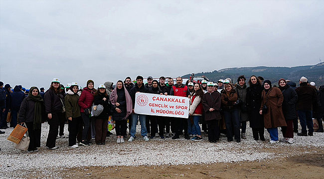 GÜZELYALI'DA 5 BİN FİDAN TOPRAKLA BULUŞTU