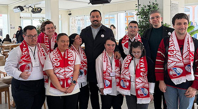 "KALPTEN SERVİSLER" ETKİNLİĞİNDE DOWN SENDROMU FARKINDALIĞI