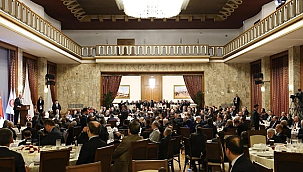 REKTÖR ERENOĞLU, TBMM BAŞKANI NUMAN KURTULMUŞ'UN İFTAR DAVETİNE KATILDI