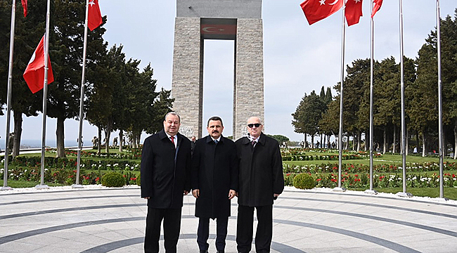 "ŞANLI ZAFERİMİZİN YILDÖNÜMÜ KUTLU OLSUN"