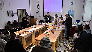 SERAMİK ÇALIŞTAYI YOĞUN İLGİ GÖRDÜ