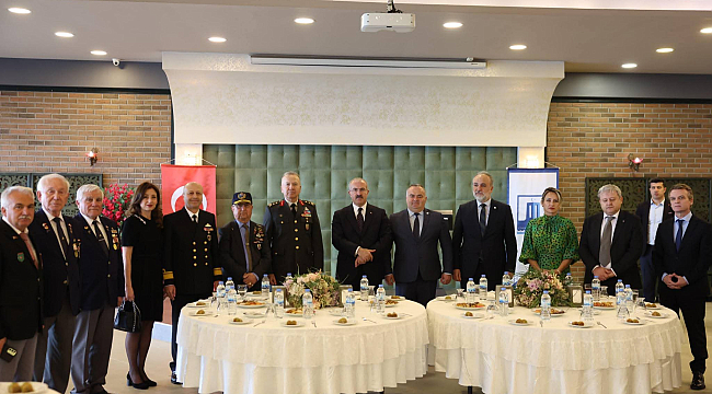 VALİLİKTEN BAYRAMLAŞMA 