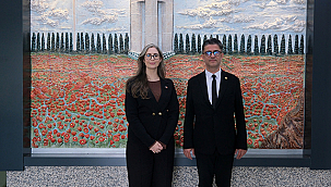 AVUSTRALYA KONSOLOSU WAUCHOPE'TAN ÇOMÜ REKTÖRÜ ERENOĞLU'NA ZİYARET