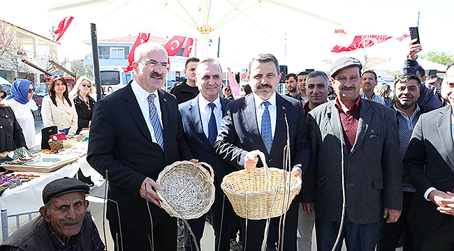 ÇANAKKALE'DE "USTA ELLERDE YAŞAYAN MİRAS" PROJESİ TANITILDI