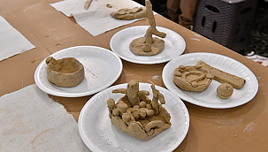 ÇOCUKLAR SERAMİK ATÖLYESİNDE BULUŞTU